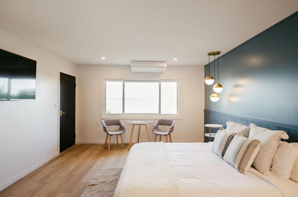 Seagull Bay Motel Бейфилд Номер фото